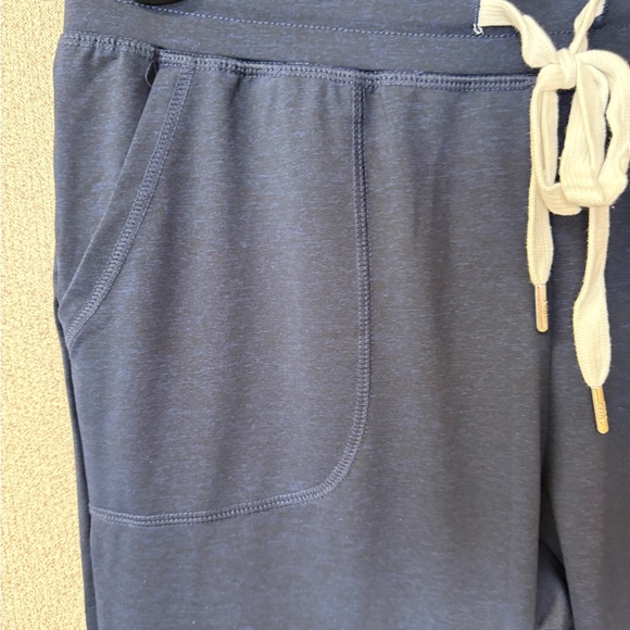 Zyia Active Women’s Size Medium Navy Cozy‎ Joggers New activewear - Picture 2 of 9
